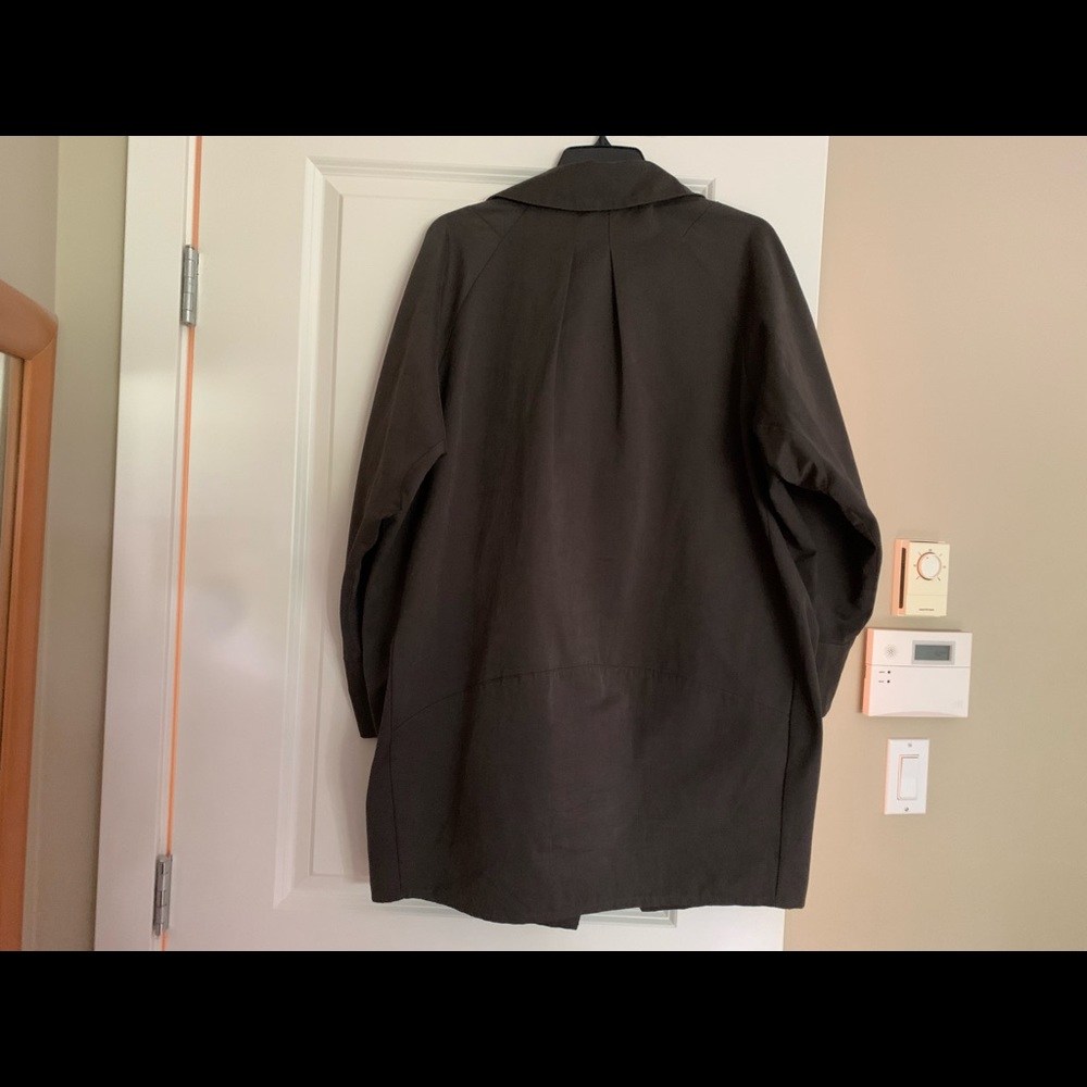 Korean-made outerwear - Picture 2 of 13